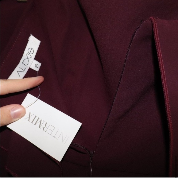 NWT Alexis Plum Jumpsuit size small - Picture 7 of 8